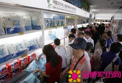 家纺成世博特许商品畅销品，金银制品销售表现亮眼